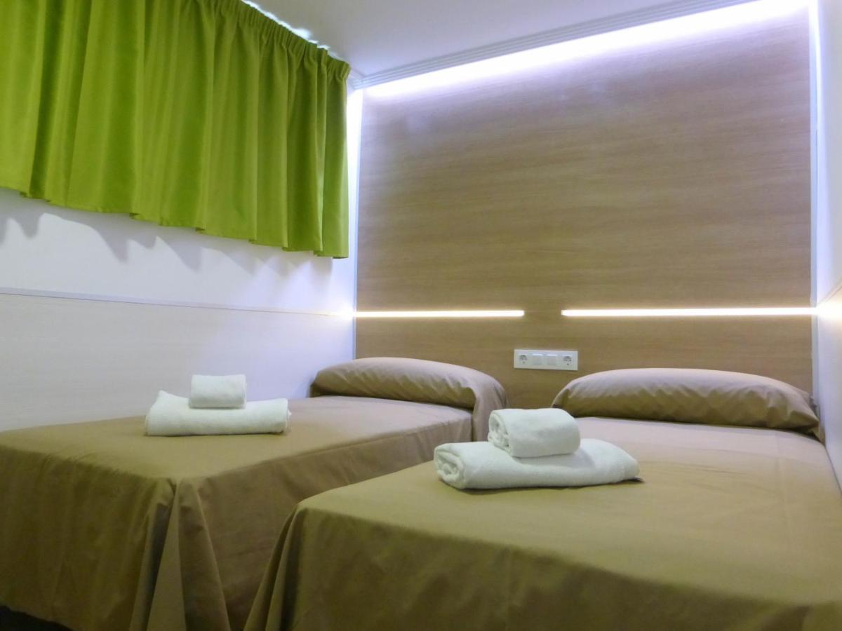 Rentalmar Navarra Family Suites ซาลอว์ ห้อง รูปภาพ
