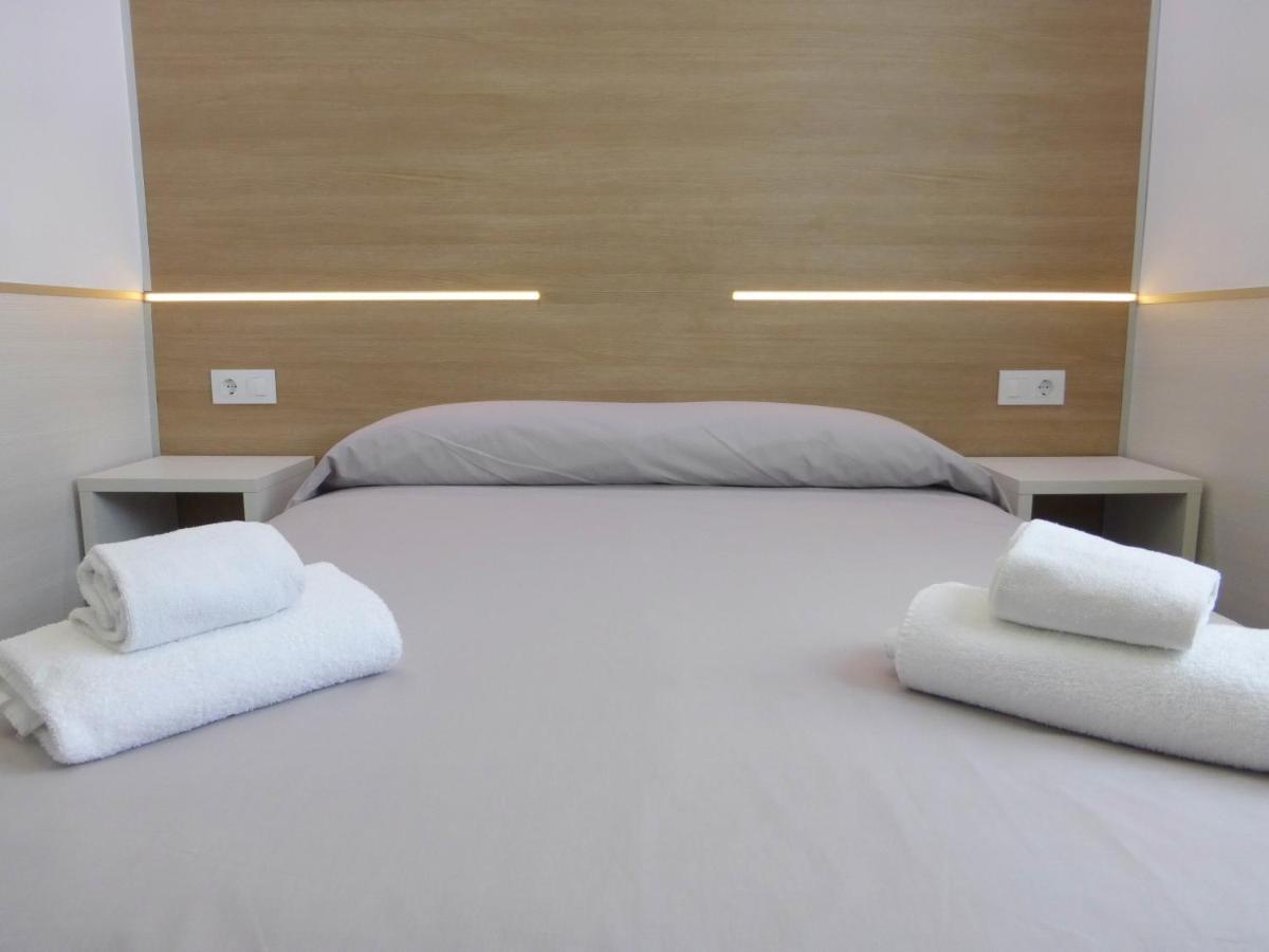 Rentalmar Navarra Family Suites ซาลอว์ ห้อง รูปภาพ