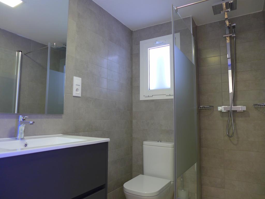 Rentalmar Navarra Family Suites ซาลอว์ ห้อง รูปภาพ