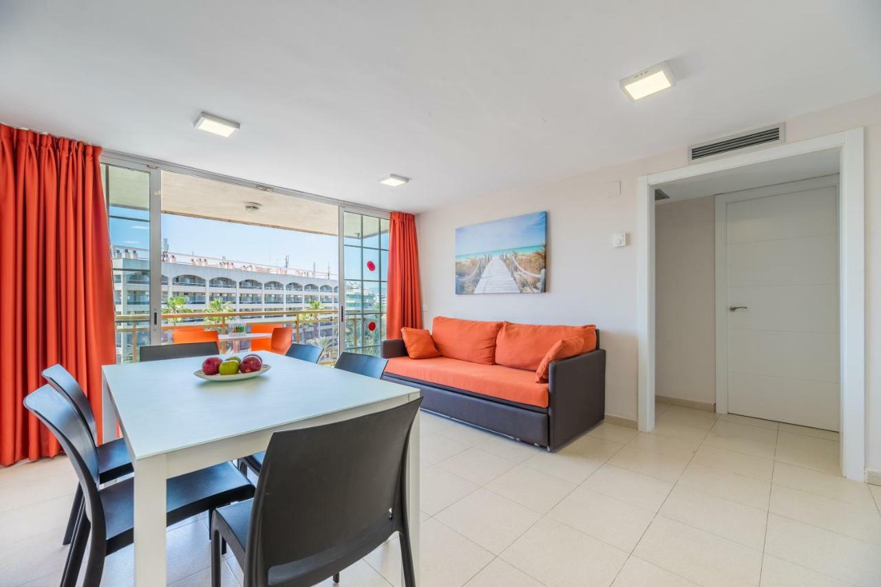 Rentalmar Navarra Family Suites ซาลอว์ ภายนอก รูปภาพ