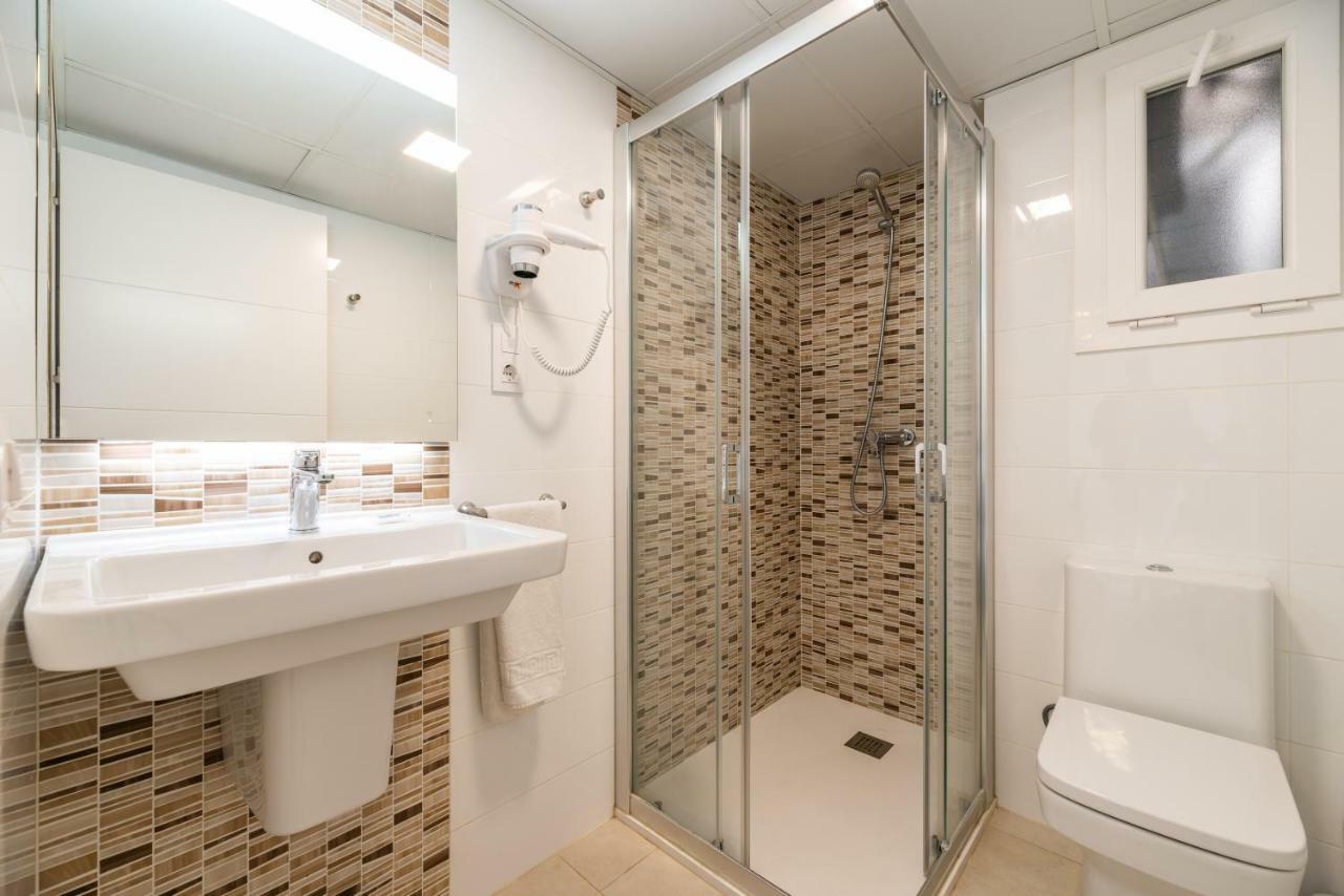 Rentalmar Navarra Family Suites ซาลอว์ ภายนอก รูปภาพ